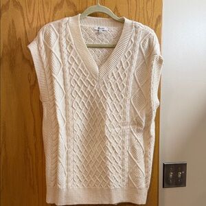 Madewell Cream V-Neck Cable Knit Sweater Vest
